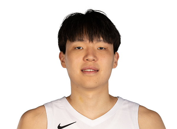 Yang Hansen headshot