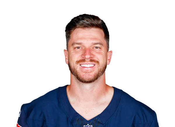 Cairo Santos headshot