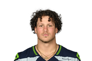 Drake Thomas headshot