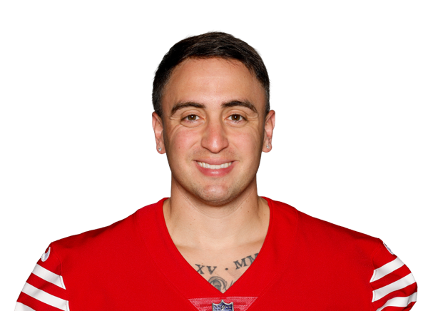 Eddy Pineiro headshot