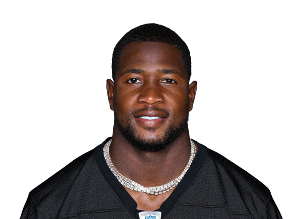 Jonnu Smith headshot