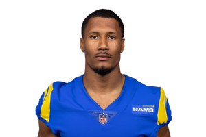 Quentin Lake headshot