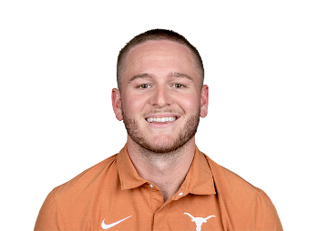 Quinn Ewers headshot